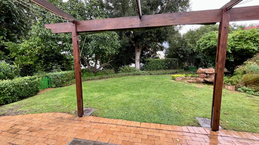 To Let 2 Bedroom Property for Rent in Helena Heights Western Cape